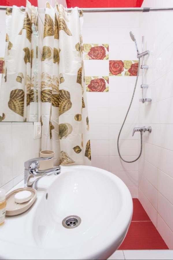 אודסה Appartment Grecheskaya 45/40 מראה חיצוני תמונה